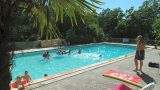 Zwembad, glamping op de kleine camping Moulin de Cost